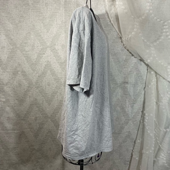 Adidas the go-to Tee grey crewneck t shirt size XL - Picture 4 of 6